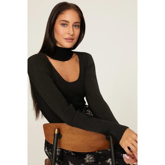 Milly Ribbed Half Moon Sweater - Picture 4 of 9